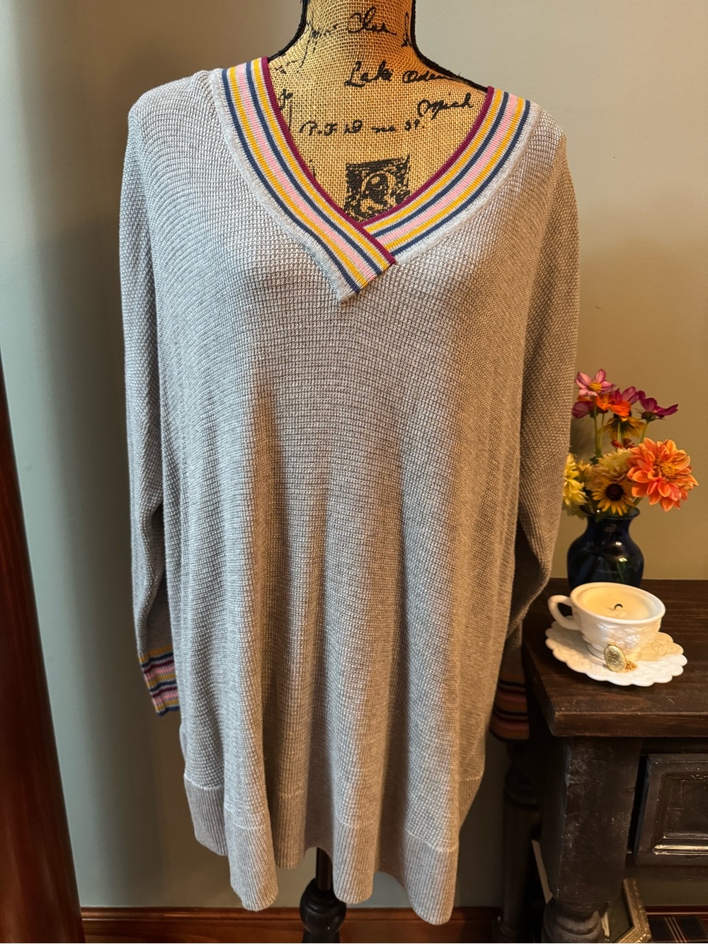 Westbound Light Gray V-Neck Sweater with Multicolor Stripe Trim. Size 3X. NWT.